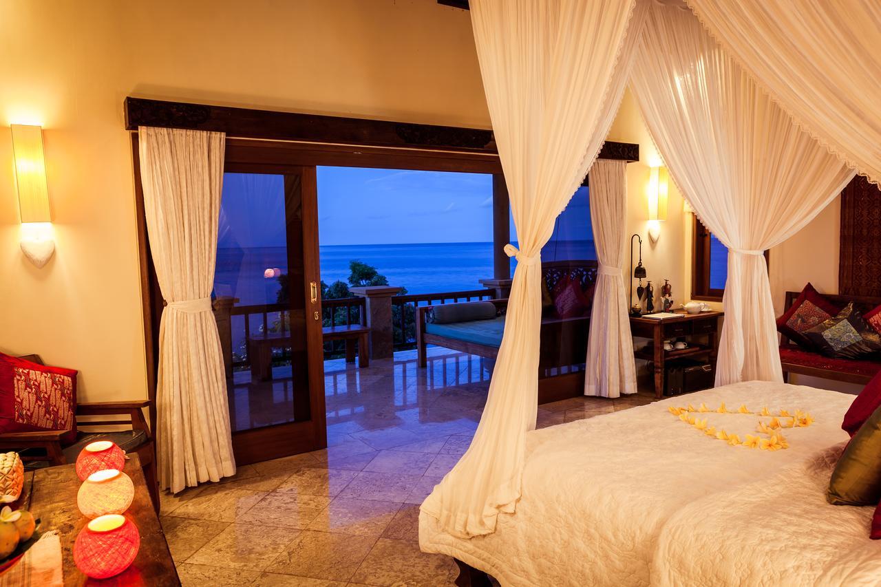 Blue Moon Villas Resort Amed  Exterior photo
