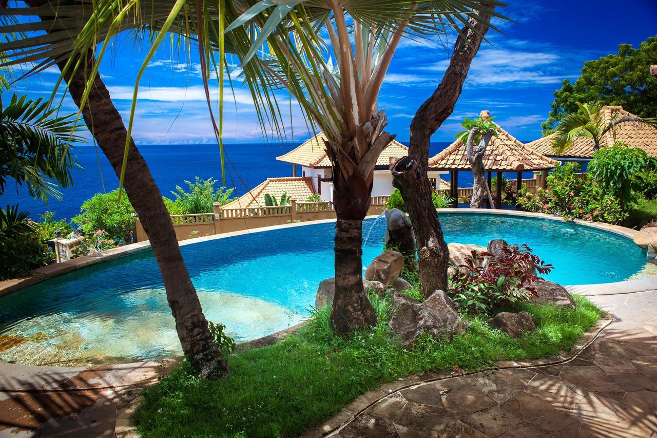 Blue Moon Villas Resort Amed  Exterior photo